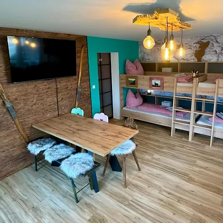 Zur glücklichen Gams - Ferienwohnung mit Hüttenvibes in Oberstdorf für bis zu 8 Gäste-2